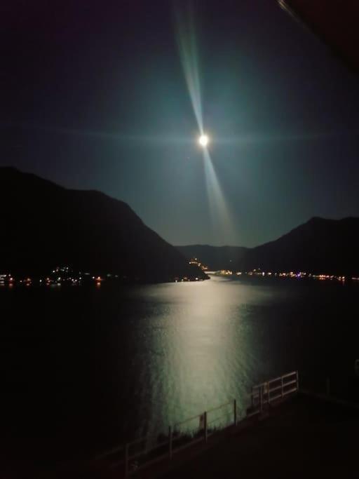 Vista Lago Panoramica Colonno Exteriér fotografie